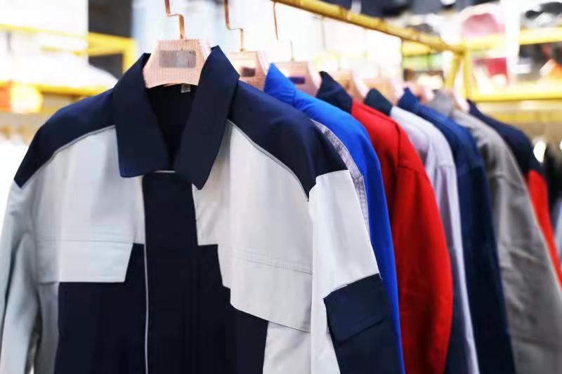 對于純棉工作服，該怎樣清洗呢?